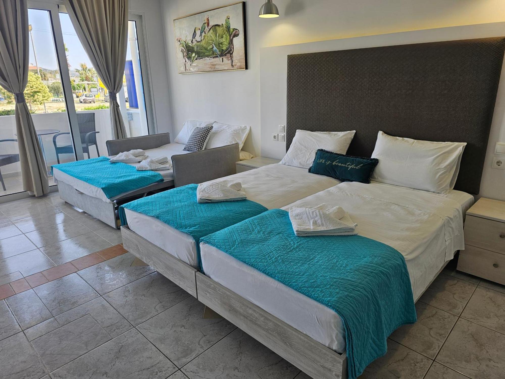 Apollonio Suites & Rooms Faliraki Rhodes 客房 照片
