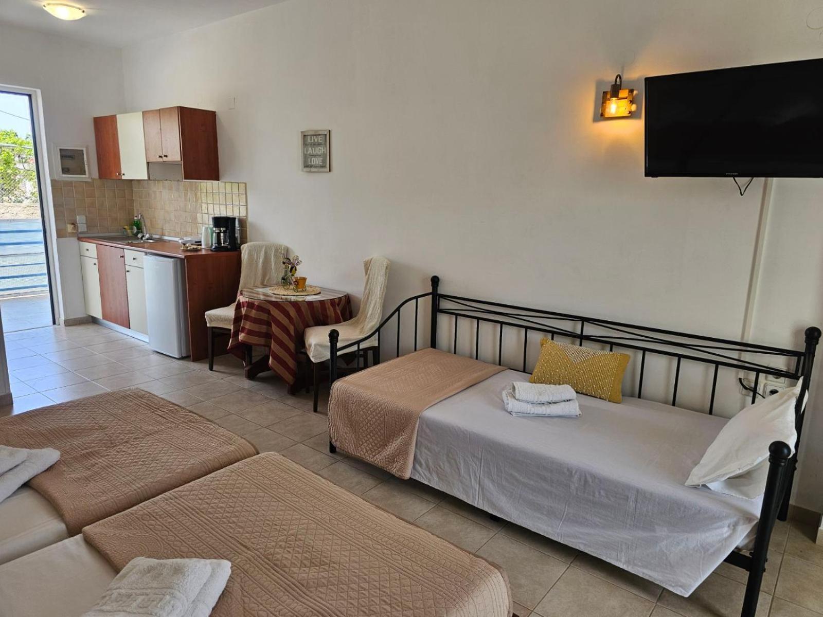 Apollonio Suites & Rooms Faliraki Rhodes 外观 照片